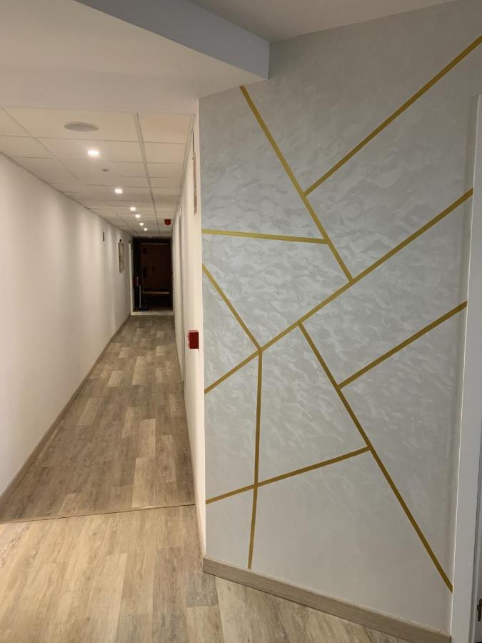 Hotel Apartamentos Seven Rooms 蓬塔翁布里亚 外观 照片