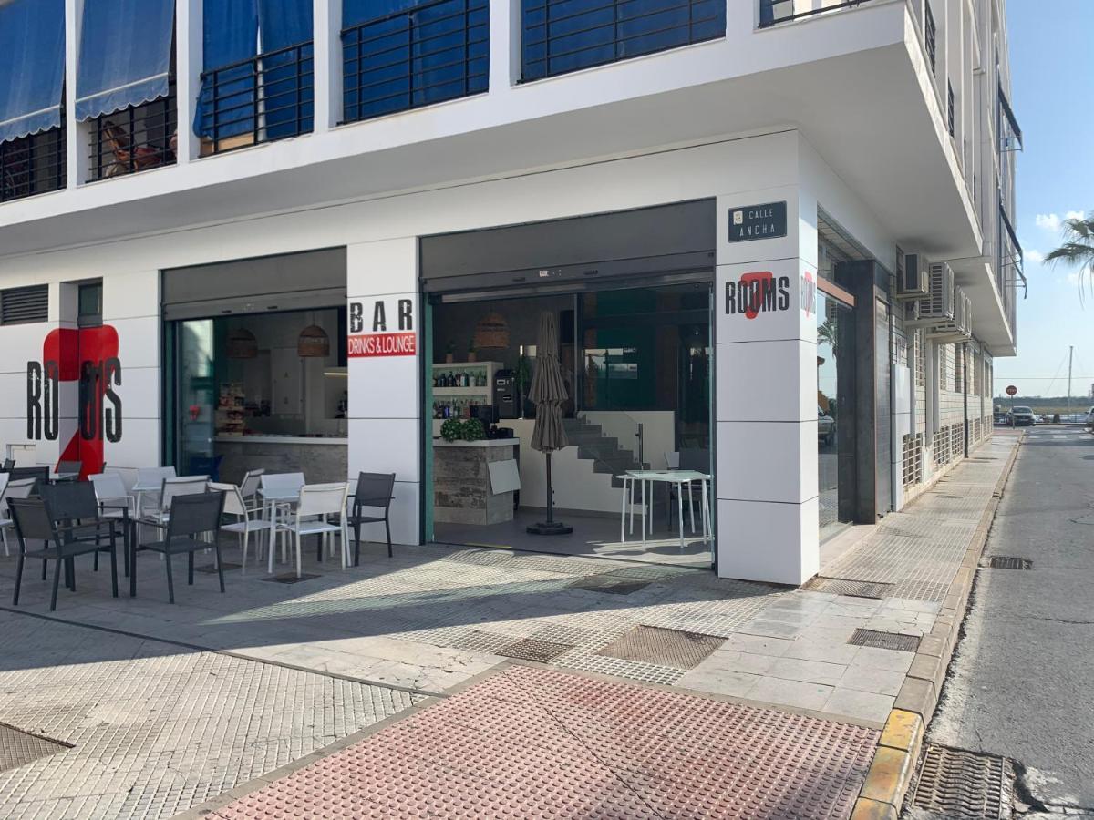 Hotel Apartamentos Seven Rooms 蓬塔翁布里亚 外观 照片