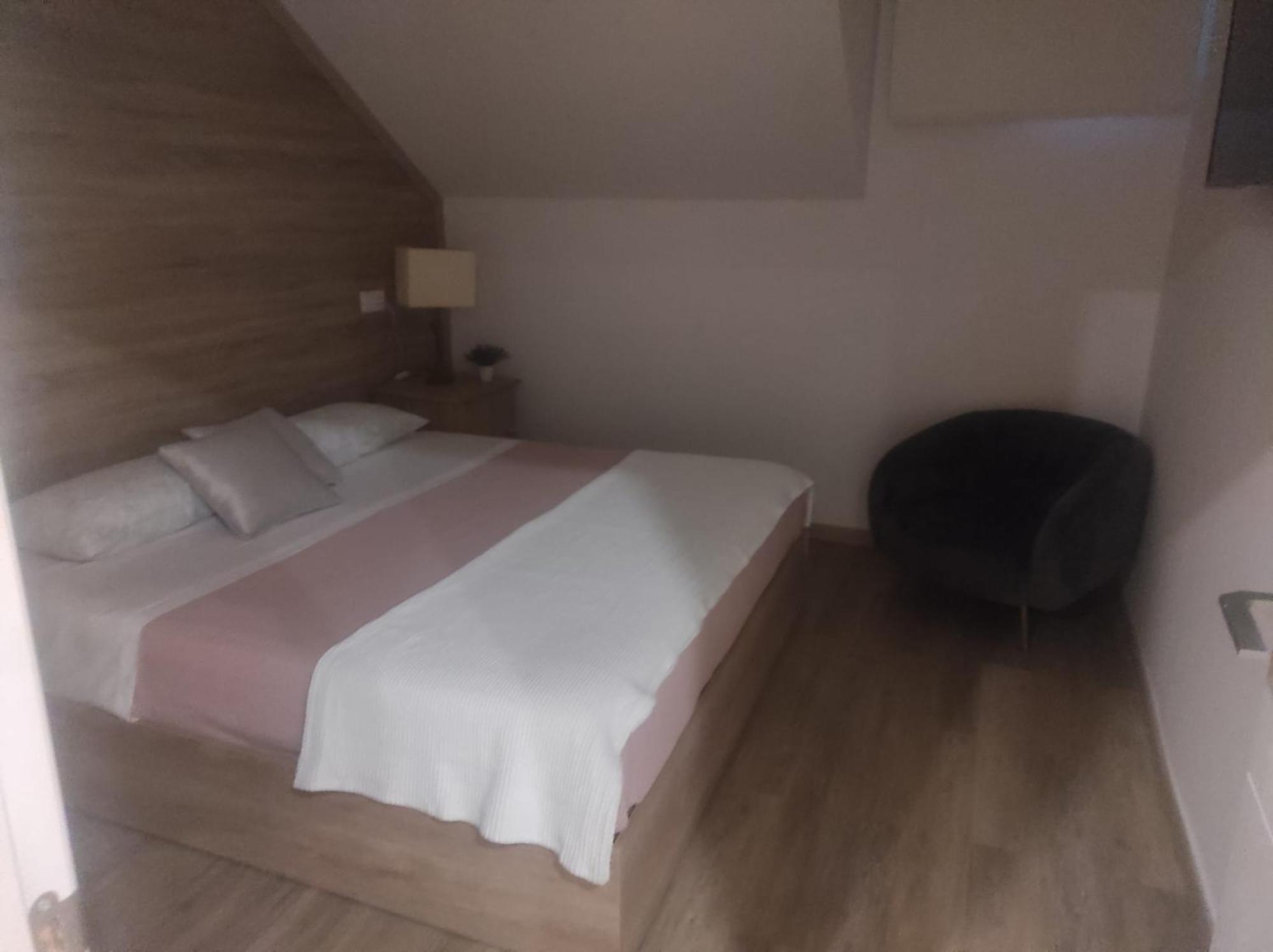 Hotel Apartamentos Seven Rooms 蓬塔翁布里亚 外观 照片
